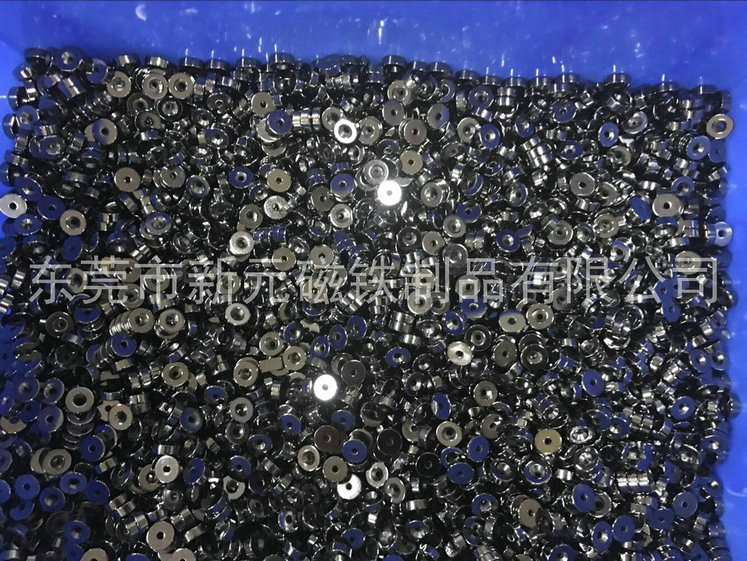 找磁鐵廠(chǎng)家我們?cè)趺催x？
